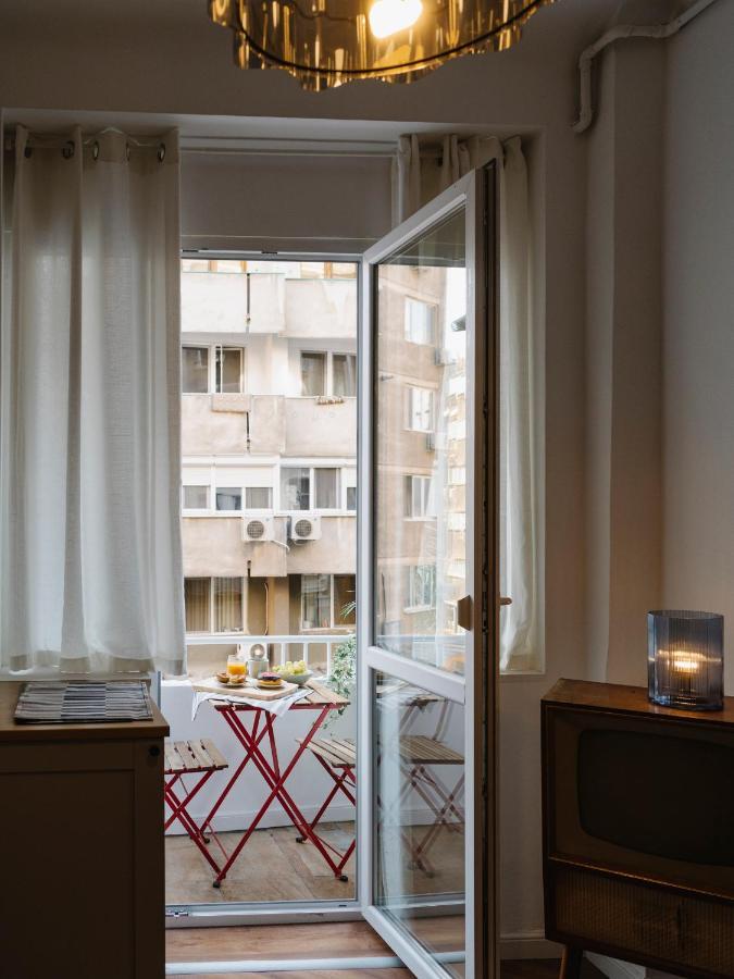 Lovely Vintage Double Studio In City Center 布加勒斯特 外观 照片