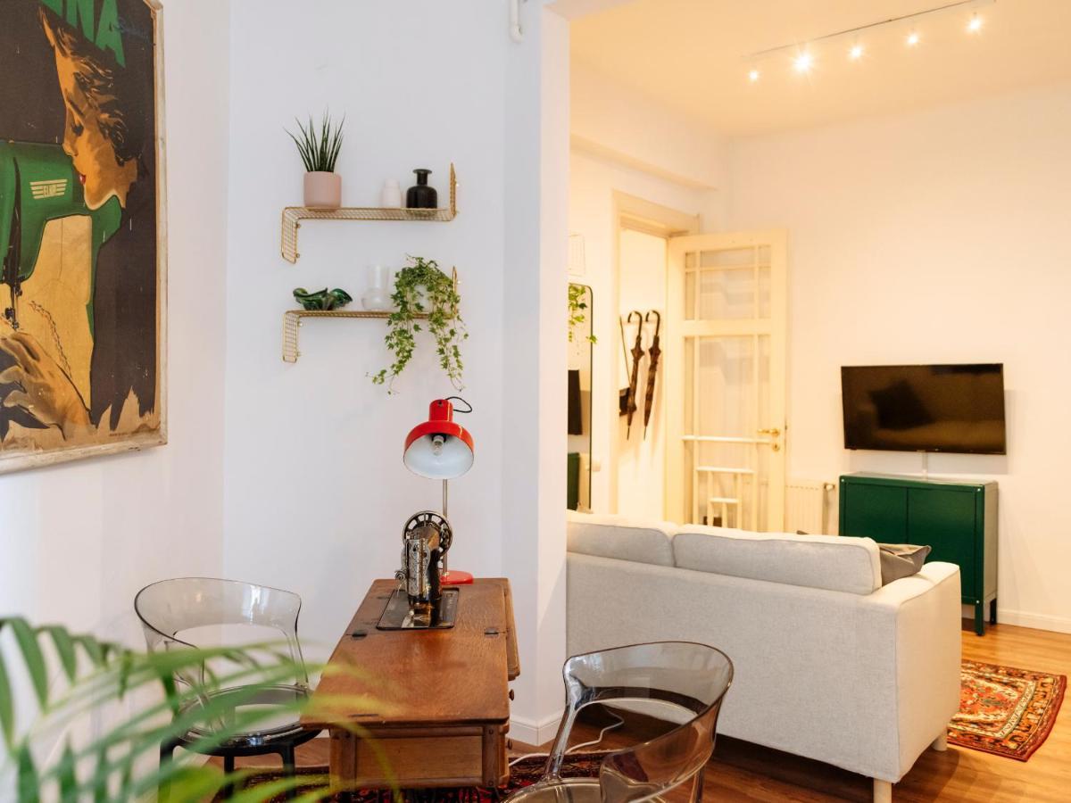 Lovely Vintage Double Studio In City Center 布加勒斯特 外观 照片